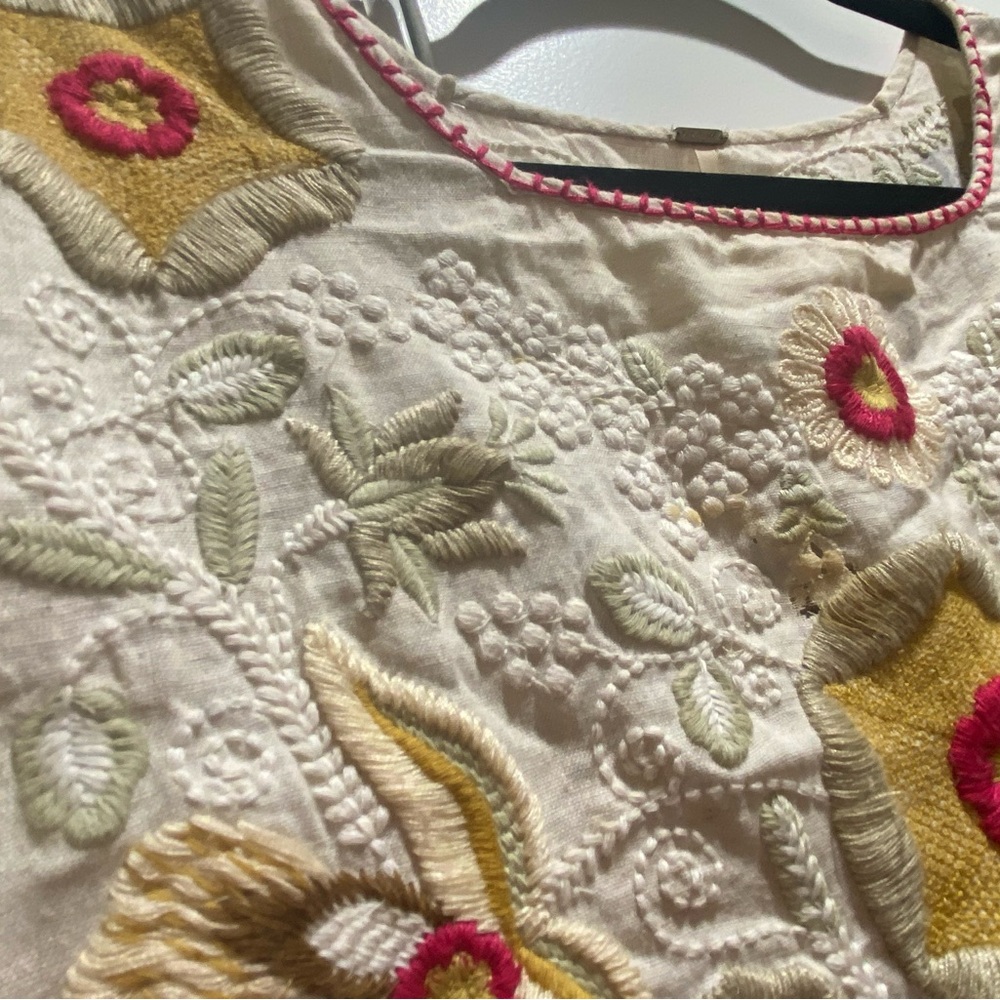 A few of the FREE PEOPLE pieces well have in the live 11/26! - Picture 2 of 7